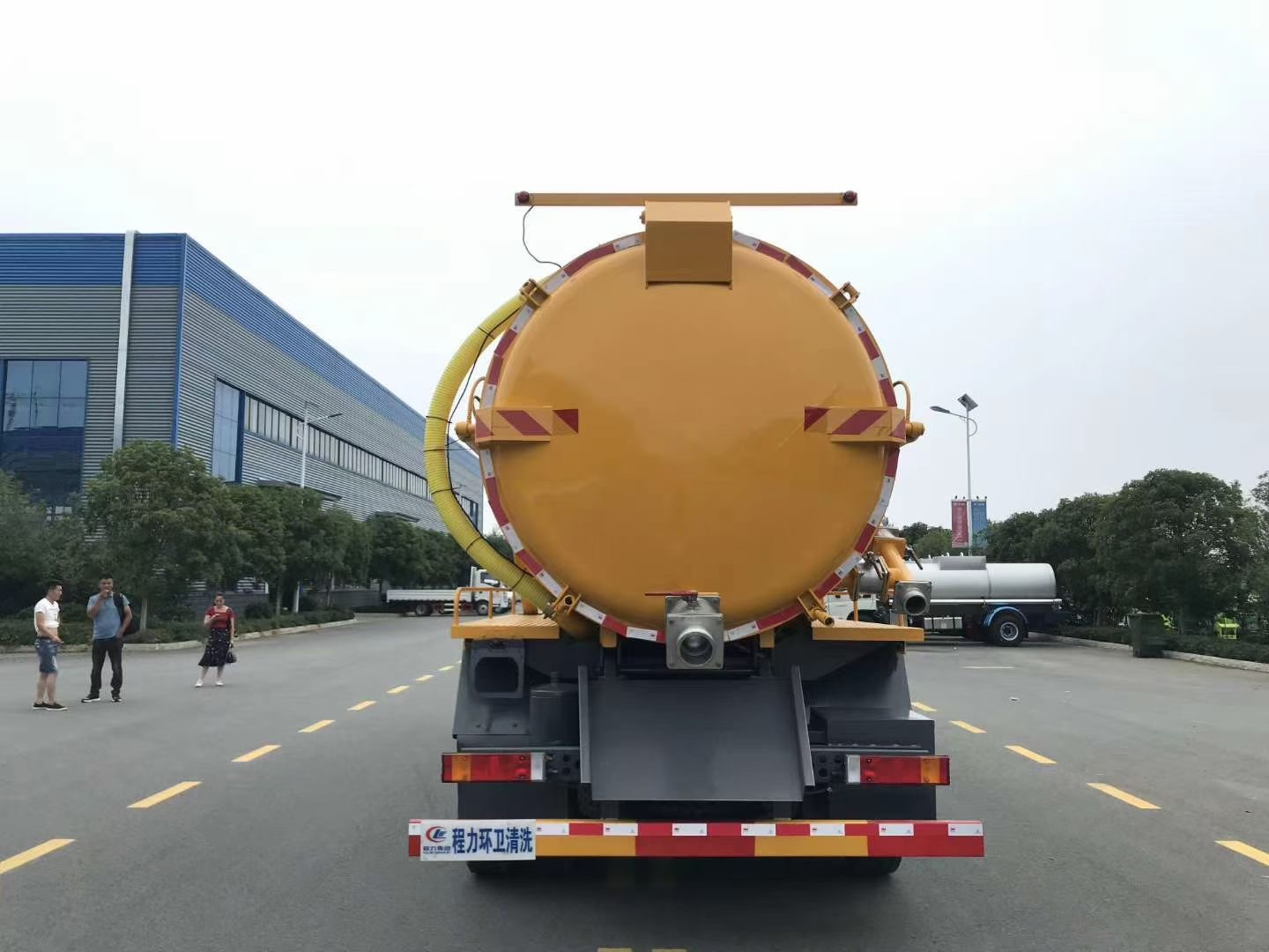 IMG_4999.jpg IMG_4999.jpg