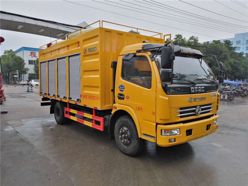  東風多利卡污水凈化處理車具有雙重功能，作業安全程度高