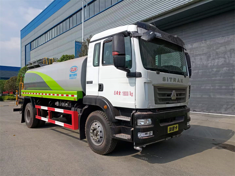 重汽汕德卡單橋灑水車現貨，降價8000促銷!