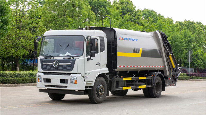 程力集團第四代?縮壓?式?圾垃?車